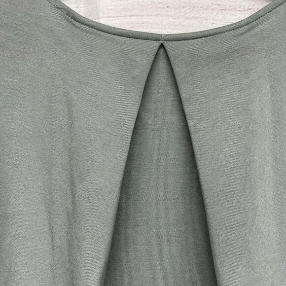 Uniqlo Gray Long Sleeve Top Shirt Size L - Picture 8 of 10